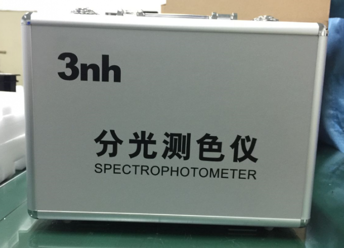 spettrofotometro per cromaticità del cie
